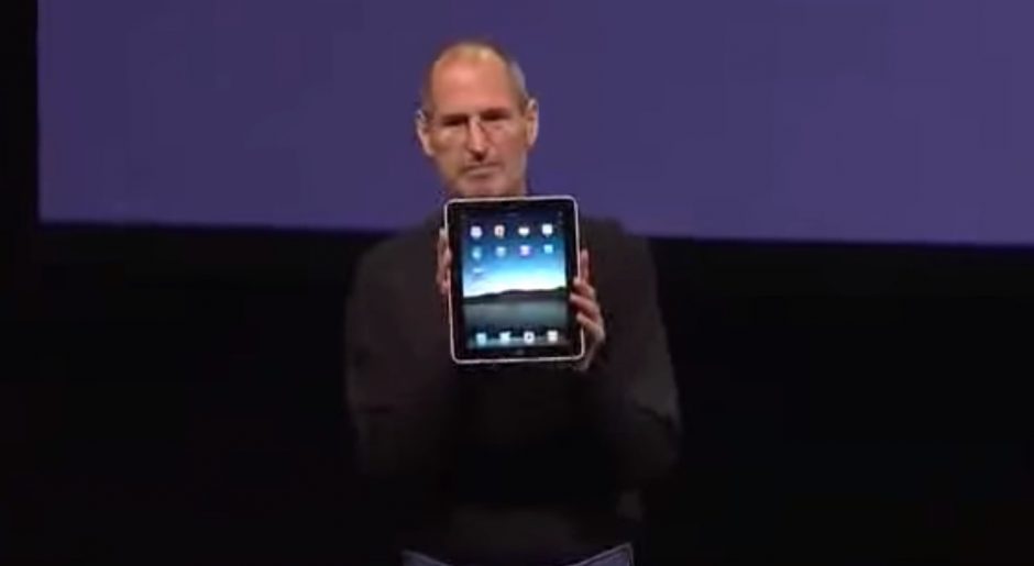 ジョブズ 初代iPad発表
